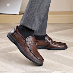 Alternative view of Genuine leather round head loafer NFES180